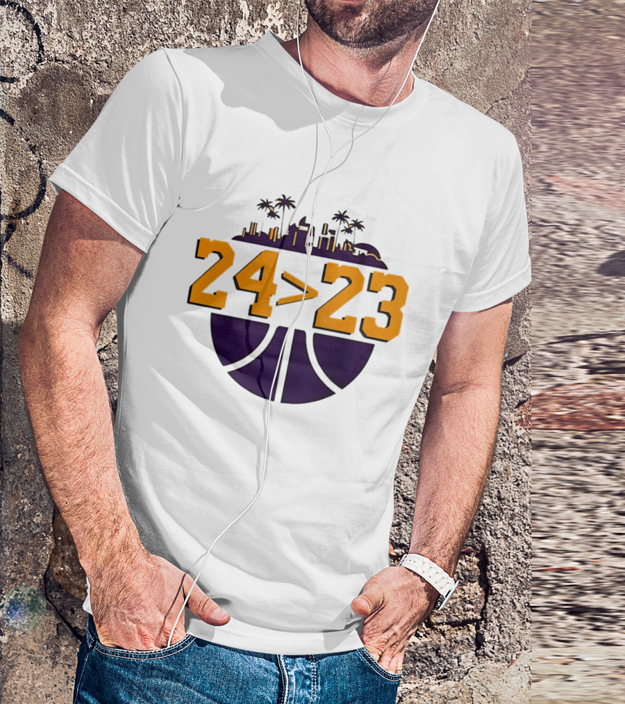 Kobe Bryant LeBron James 24 Greater Than 23 Basketball Skyline T-Shirt