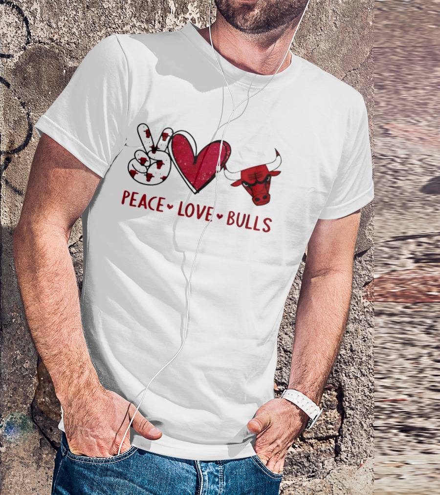 Peace Love Chicago Bulls NBA T-Shirt