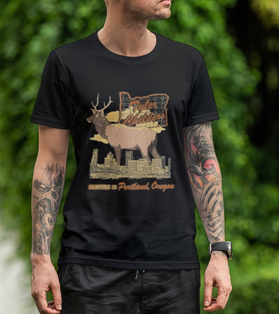 Tyler Childers Portland Oregon Hunting Deer T-Shirt
