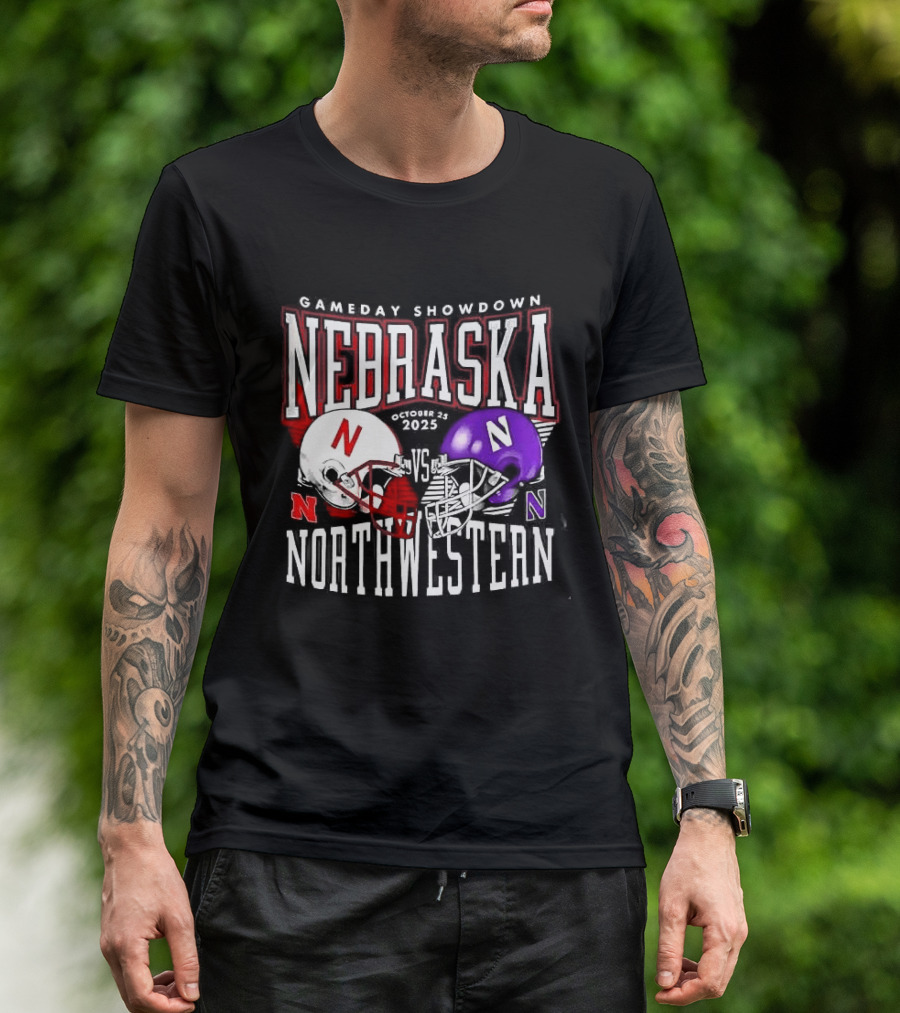 Nebraska Cornhuskers Northwestern Wildcats Gameday Showdown 2025 Helmet Matchup T-Shirt