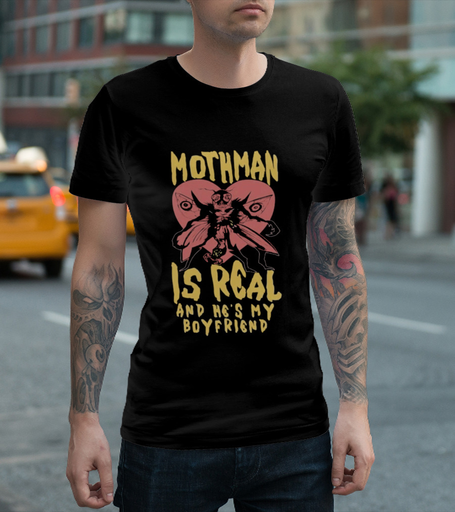 Mothman Is Real And He's My Boyfriend Retro Style Butterfly T-Shirt