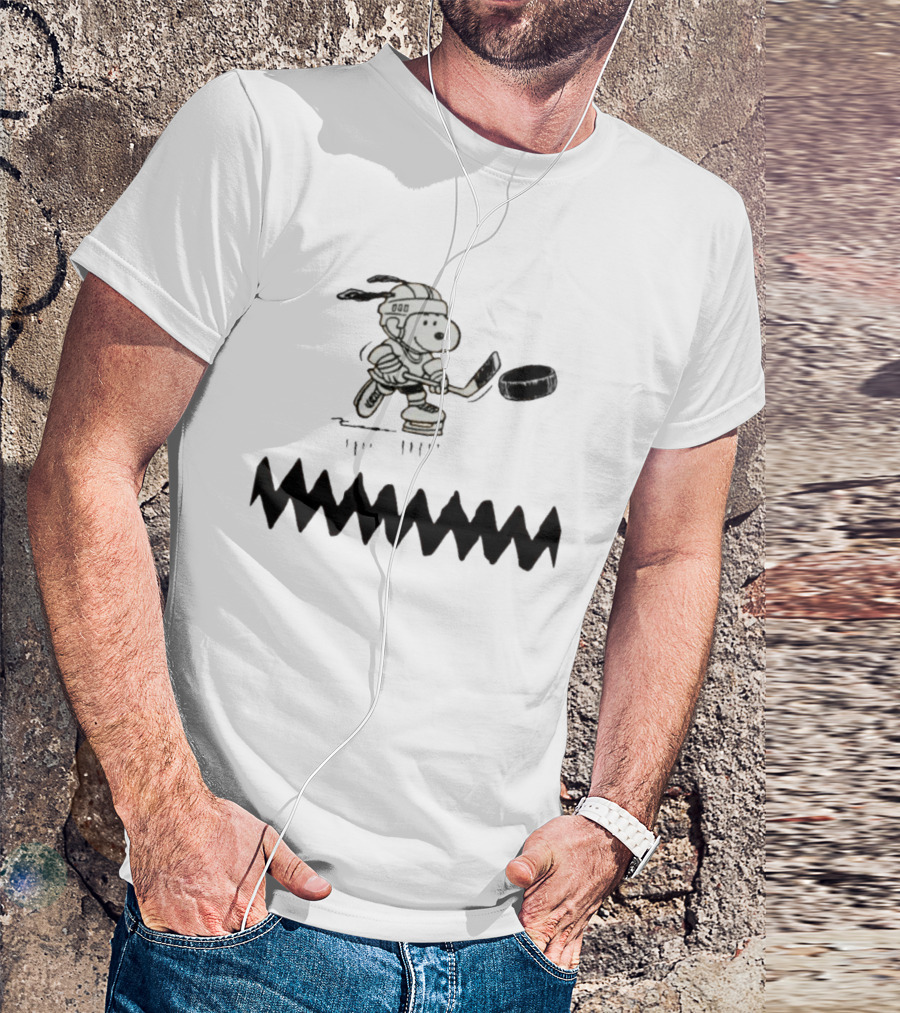 Pittsburgh Penguins Snoopy Merry Peanuts 2026 Hockey Fan Collectible T-Shirt