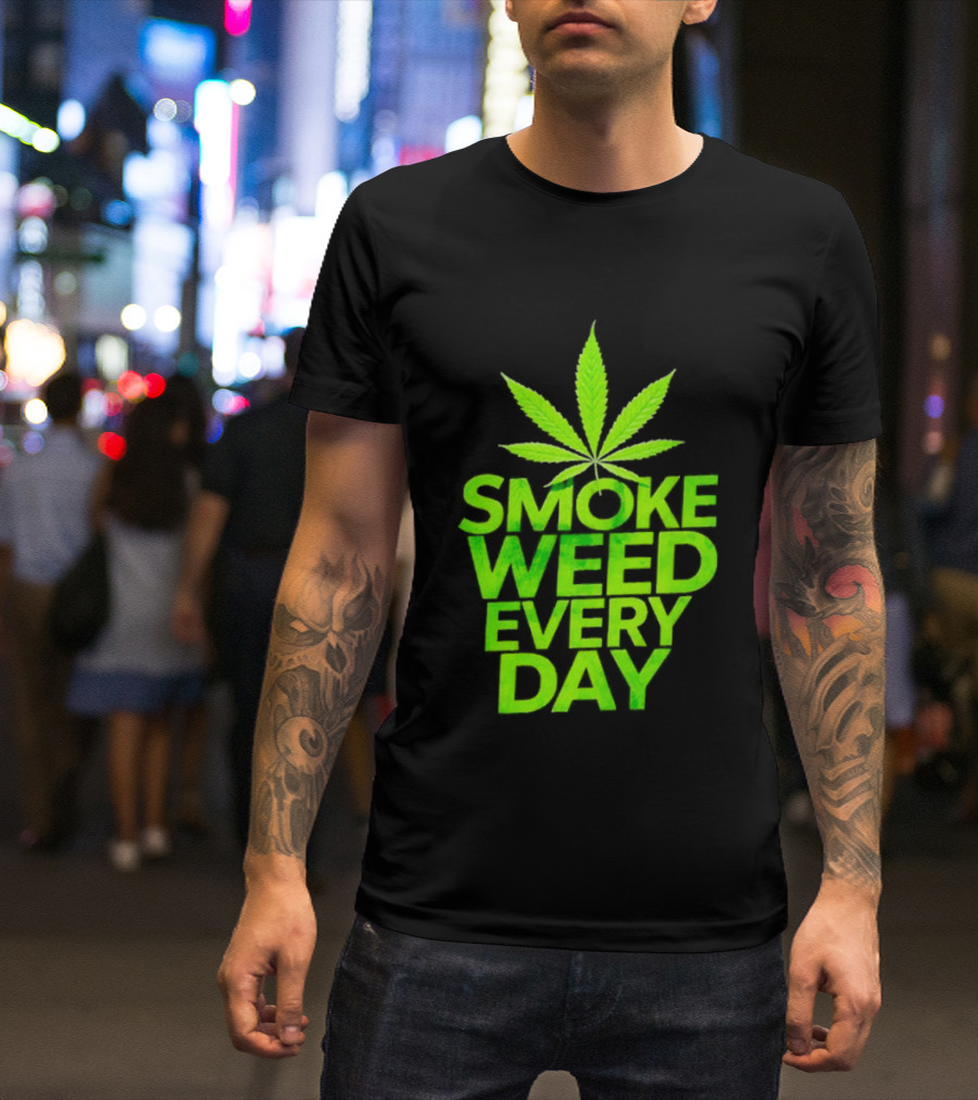 Smoke Weed Every Day Cannabis For Sale Ships Free Leaf T-Shirt