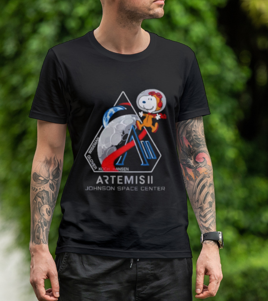 Artemis II Snoopy Johnson Space Center NASA Moon Mission T-Shirt