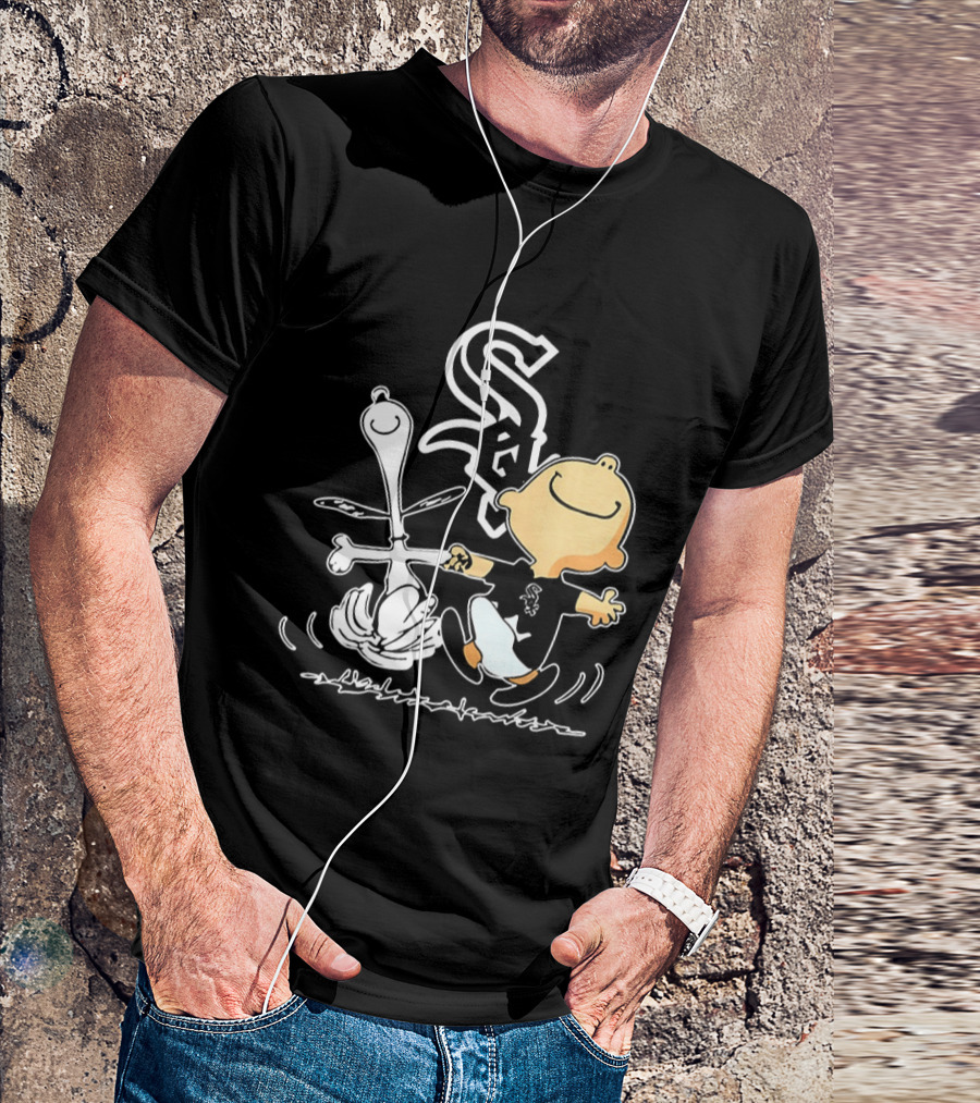 Charlie Brown Snoopy Chicago White Sox Dance Peanuts Comic Strip T-Shirt