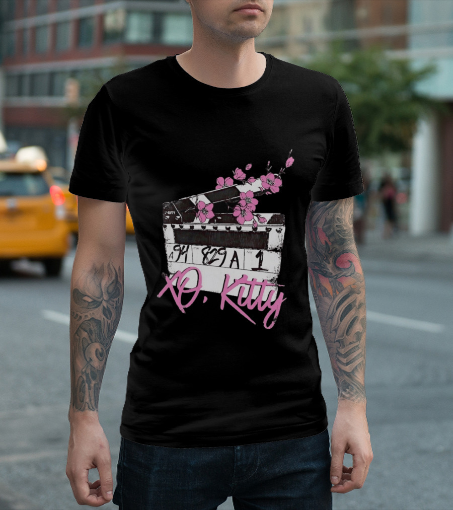 XO Kitty Film Clapperboard With Pink Flowers T-Shirt