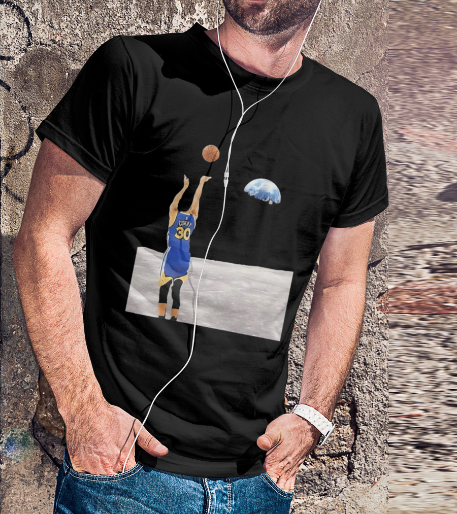 Stephen Curry 30 Shooting Basketball From Moon Earth View T-Shirt