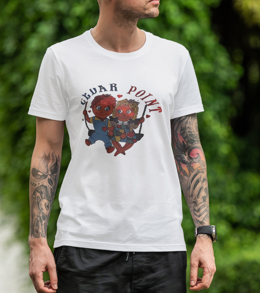 Cedar Point Raggedy Ann And Andy Dolls Swinging With Hearts T-Shirt