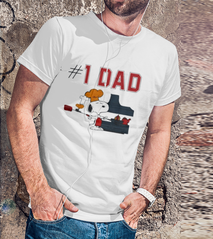 Snoopy #1 Dad BBQ Chef Cooking Grilling Peanuts Comic Strip T-Shirt