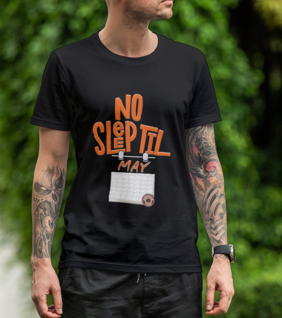 No Sleep Til May Armchair Illinois Fighting Illini Calendar T-Shirt