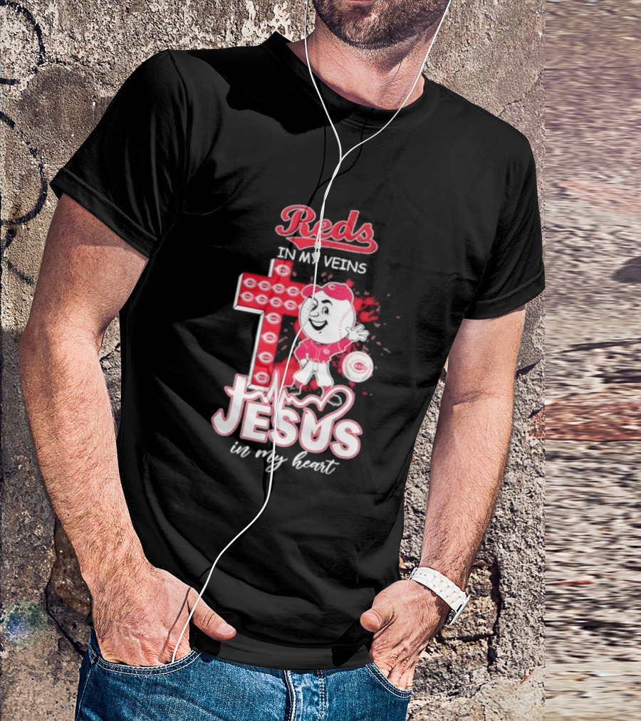 Reds In My Veins Jesus In My Heart Baseball Cross T-Shirt