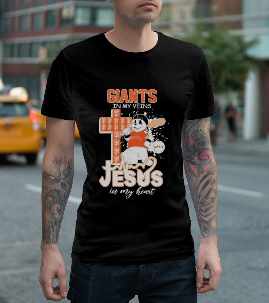 San Francisco Giants In My Veins Jesus In My Heart Baseball Cross Panda T-Shirt