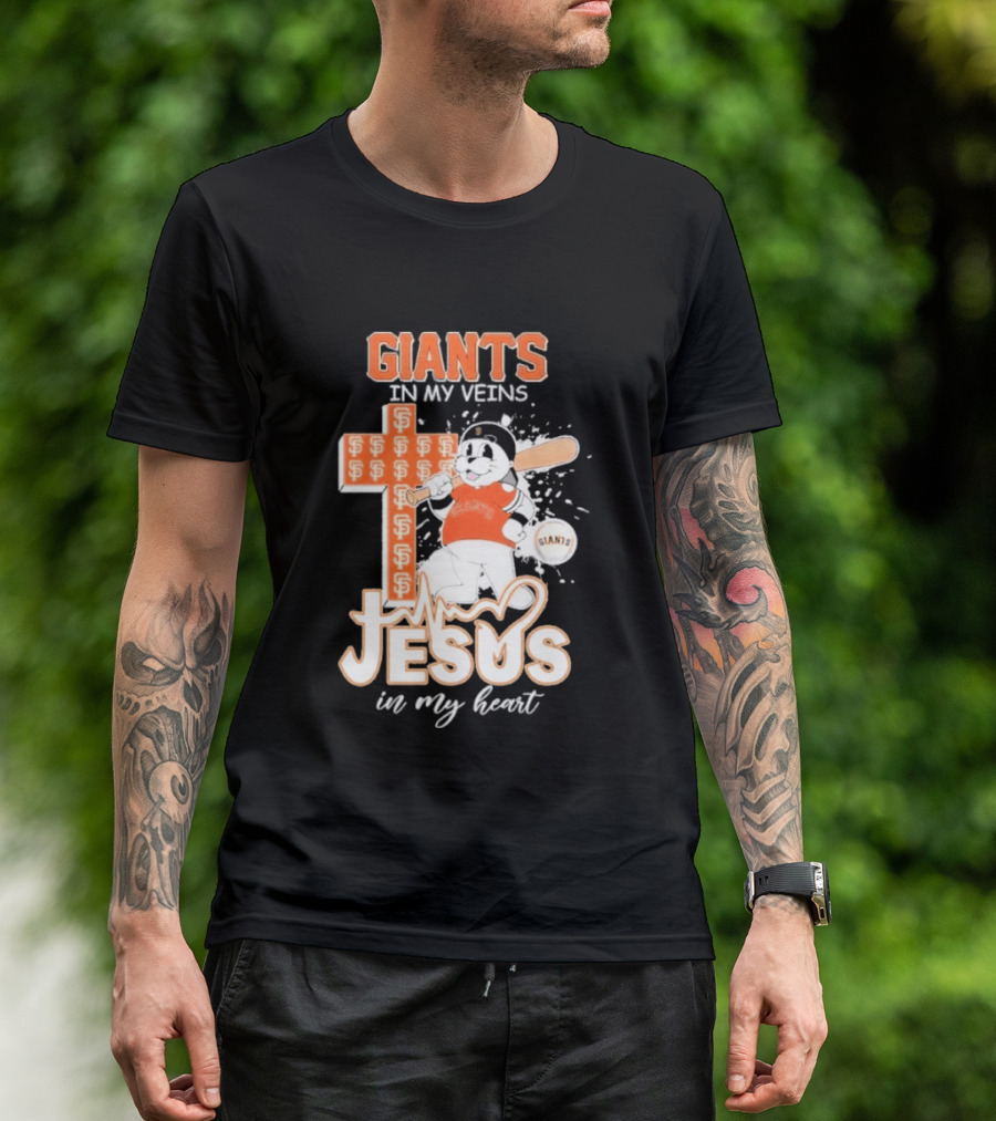 San Francisco Giants In My Veins Jesus In My Heart Baseball Cross Panda T-Shirt
