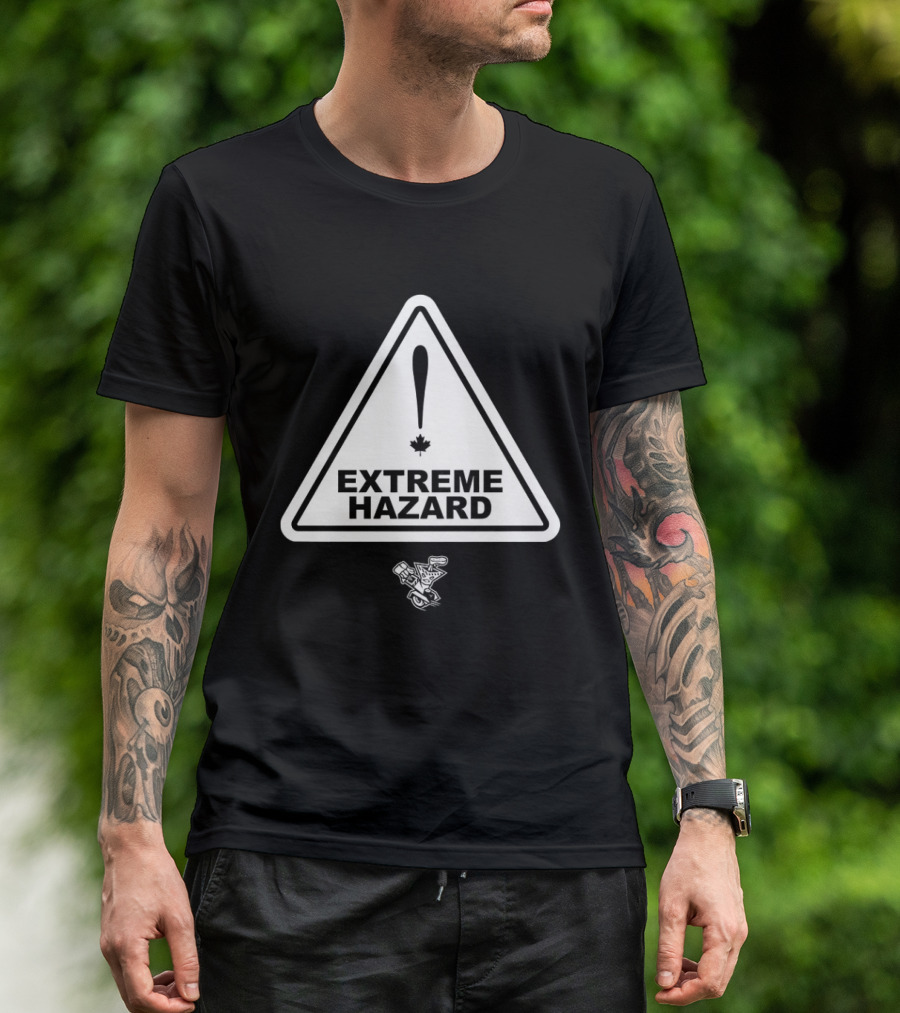 Extreme Hazard Attention Canadians Warning Sign Icon Canada Maple Leaf Moto T-Shirt