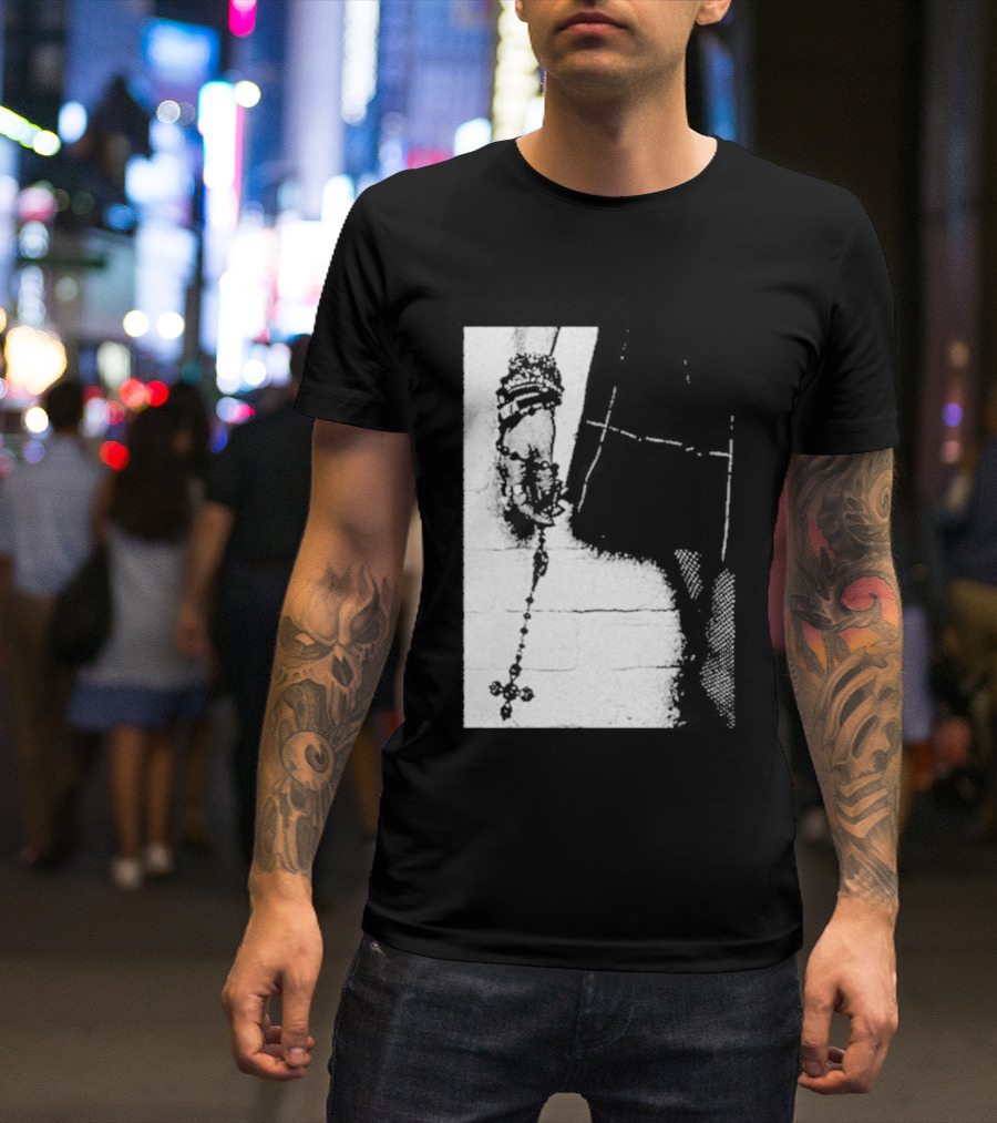 The Pretty Reckless Rosary Baphomet XScreaming T-Shirt