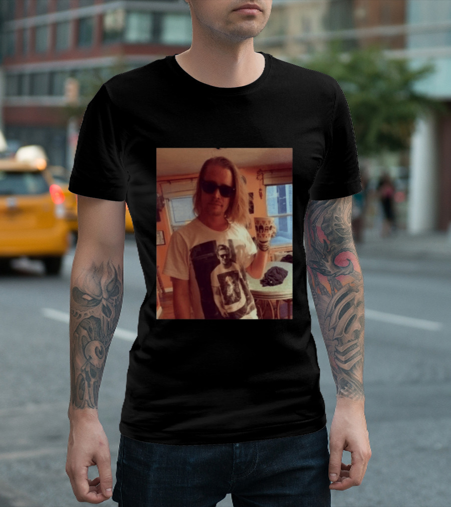 Ryan Gosling Meta Fashion Macaulay Culkin Homage T-Shirt