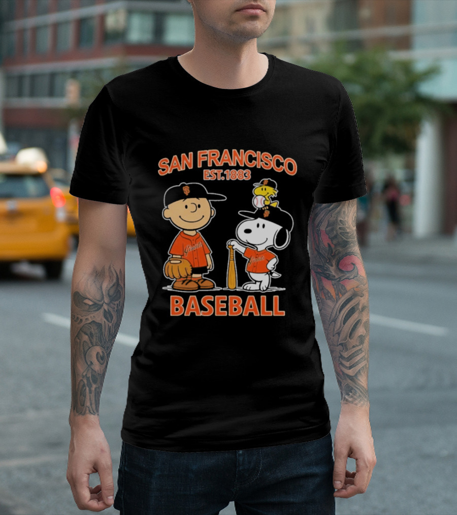 San Francisco Est 1883 Snoopy Baseball Charlie Brown Giants T-Shirt
