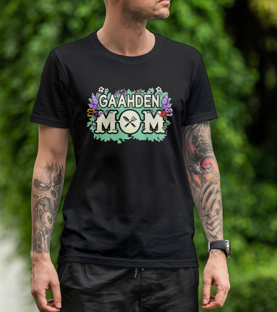 Gaahden Mom Gardening Tools Floral T-Shirt