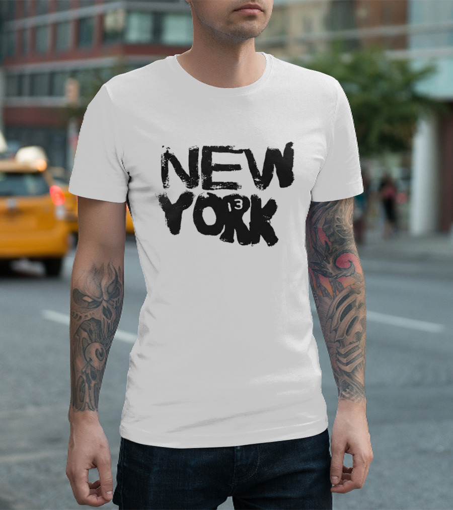 New York The Miniature Wife Lulu 13 T-Shirt