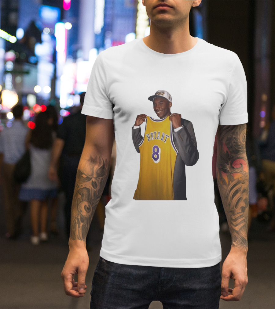Bryant 8 Lakers Jersey Iconic Kobe Image T-Shirt