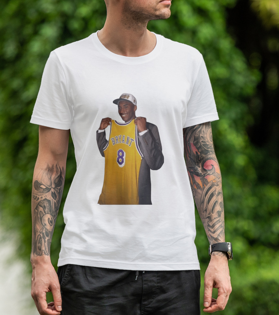 Bryant 8 Lakers Jersey Iconic Kobe Image T-Shirt
