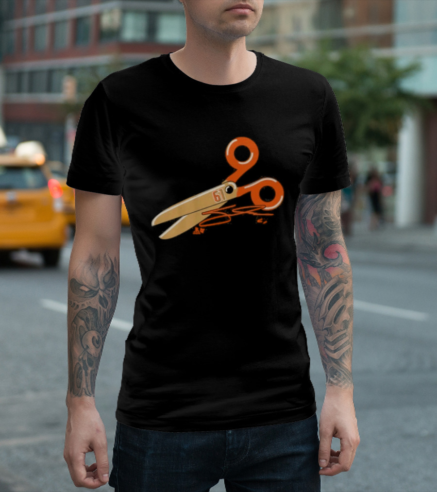 Cutter Gauthier Scissors 61 Orange T-Shirt