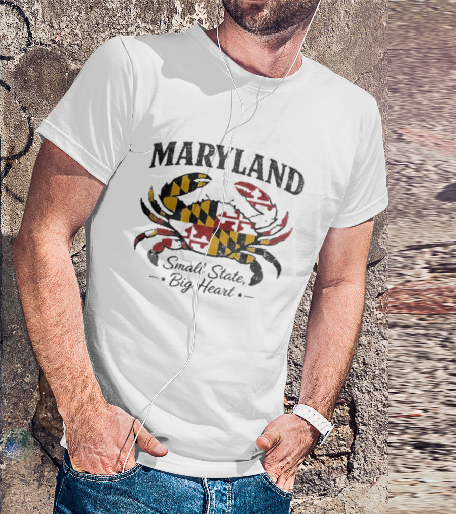 Maryland Crab Small State Big Heart Flag T-Shirt