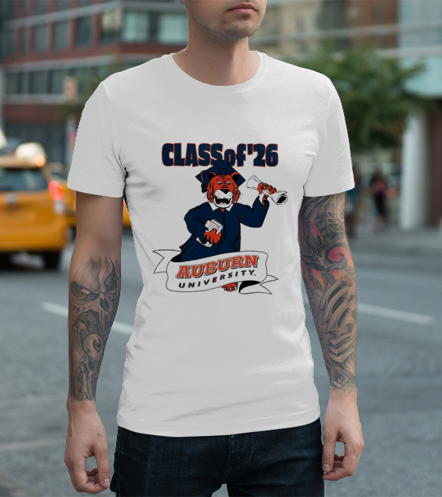 Auburn University Class Of 2026 Tiger Graduation T-Shirt