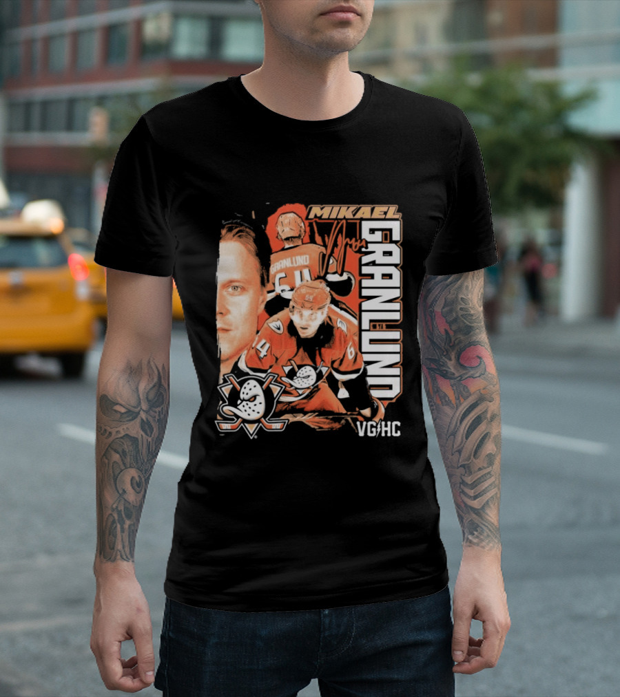 Anaheim Ducks Mikael Granlund VGHC Hockey Team Collage T-Shirt