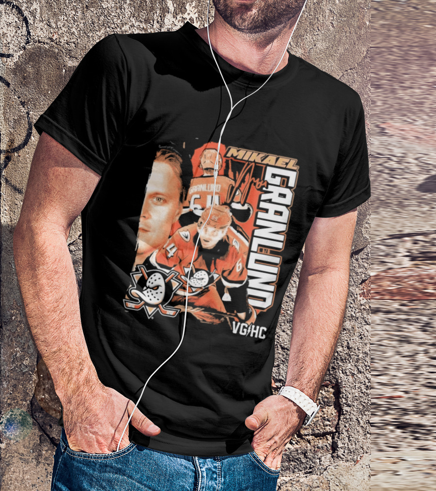 Anaheim Ducks Mikael Granlund VGHC Hockey Team Collage T-Shirt
