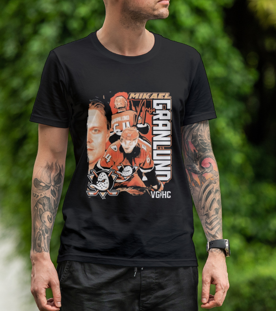 Anaheim Ducks Mikael Granlund VGHC Hockey Team Collage T-Shirt