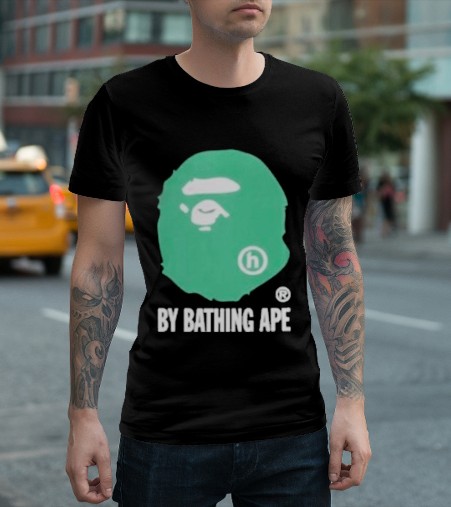 Bape A Bathing Ape Green Big Ape Head Hologram By Bathing Ape And Bapesta Trucker Hat Set 2026 T-Shirt