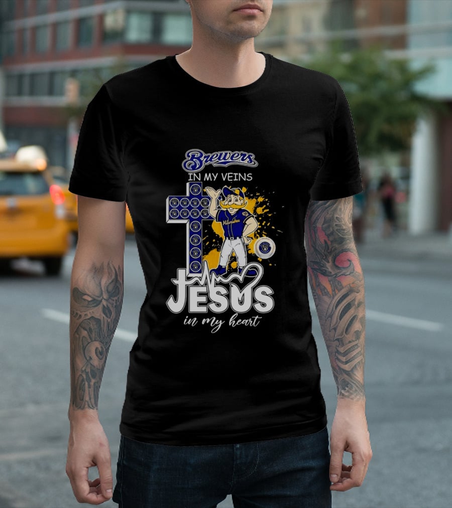Brewers In My Veins Jesus In My Heart With Cross And Brewman T-Shirt