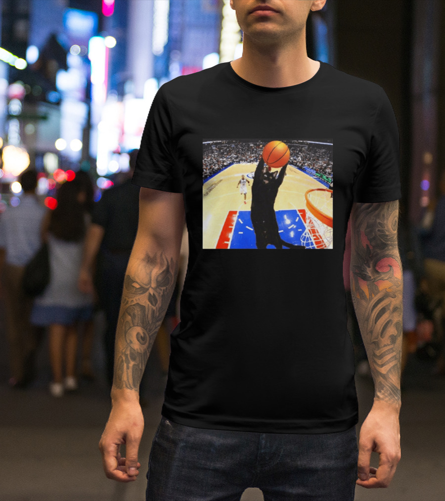 Jarrett Allen Cat Dunking Basketball On Court T-Shirt