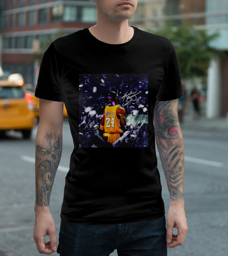 Kobe Bryant Los Angeles Lakers Number 24 Autograph Basketball Fans T-Shirt