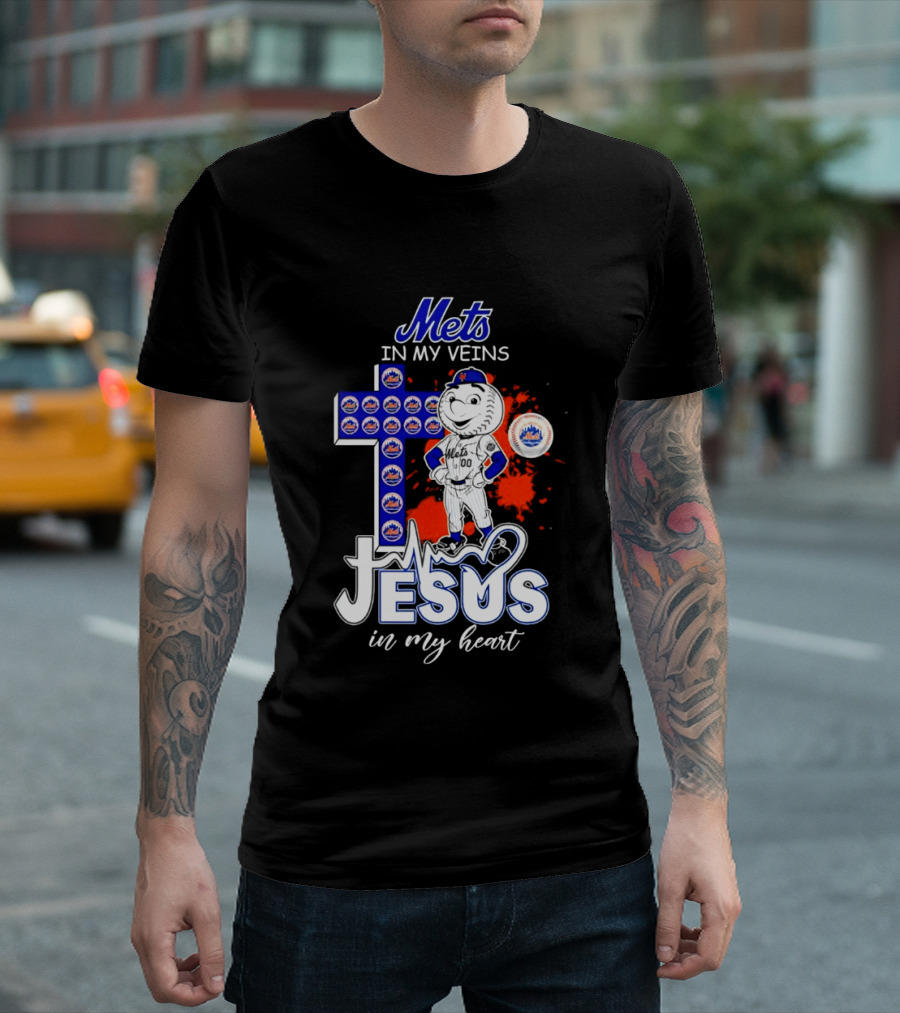 Mets In My Veins Jesus In My Heart Cross And Baseball T-Shirt