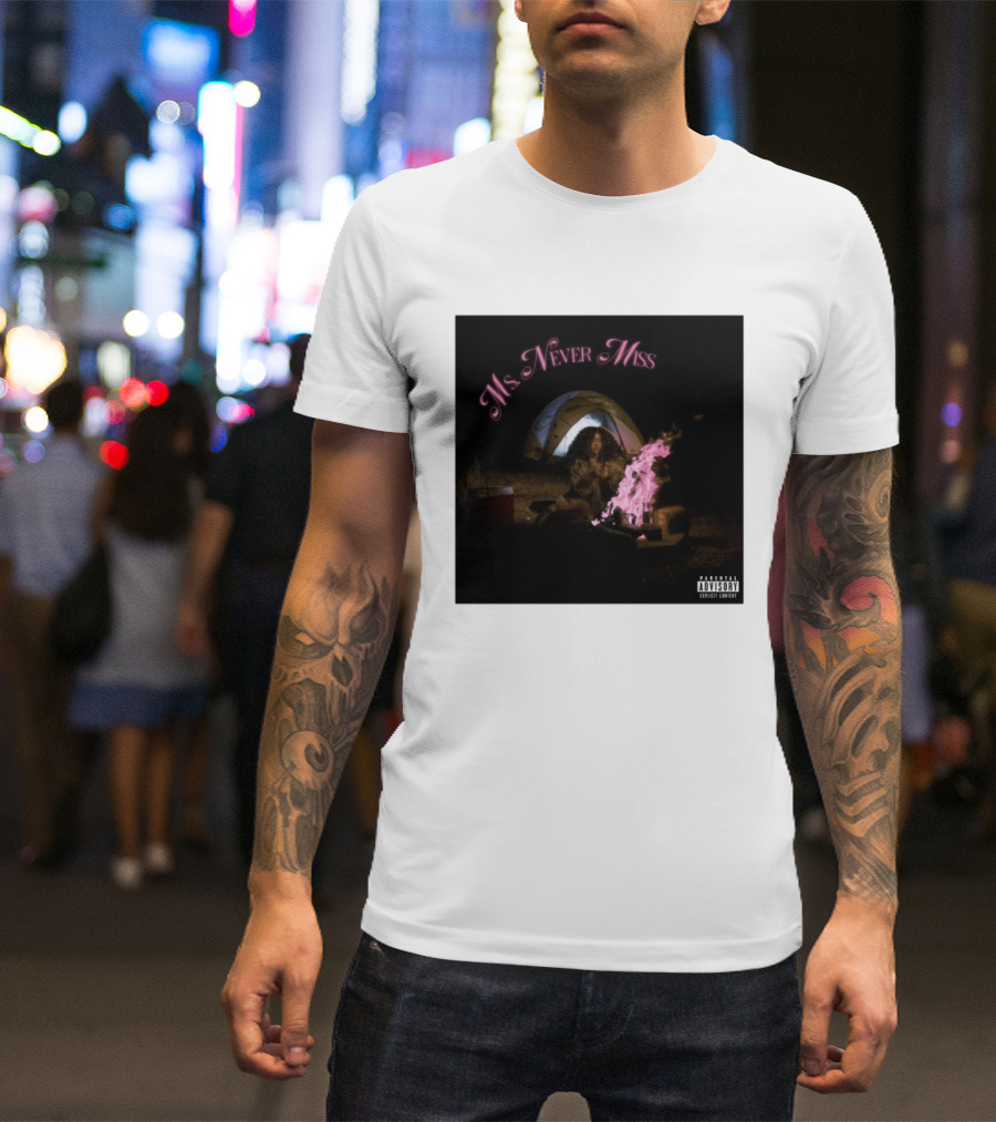 SZA Ms Never Miss Camping Single Cover T-Shirt
