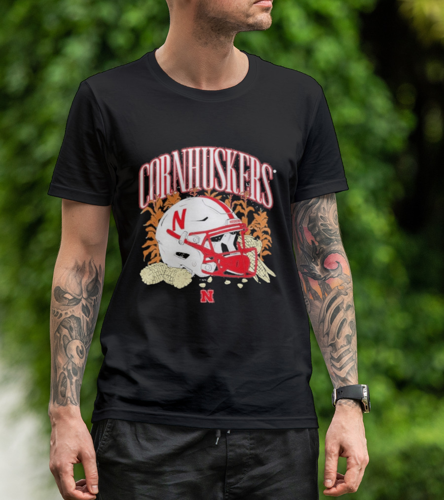 Cornhuskers Nebraska Football Helmet Ncaa Corn Stalks Iconic Red Letter N T-Shirt