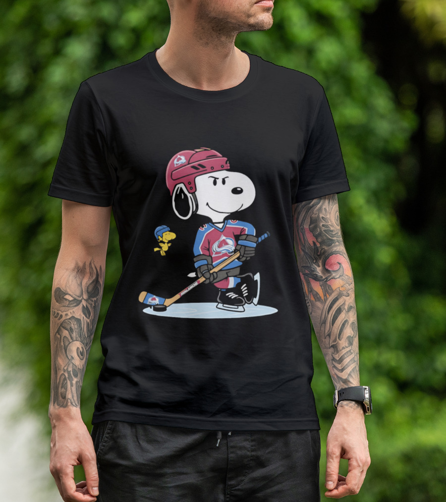 Snoopy Woodstock Colorado Avalanche NHL Hockey Peanuts Collaboration T-Shirt