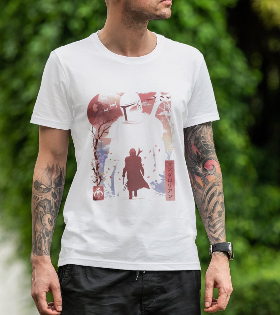 Lone Gunfighter Mandalorian Creed Japanese Text Star Wars Art Red Blue Yellow T-Shirt