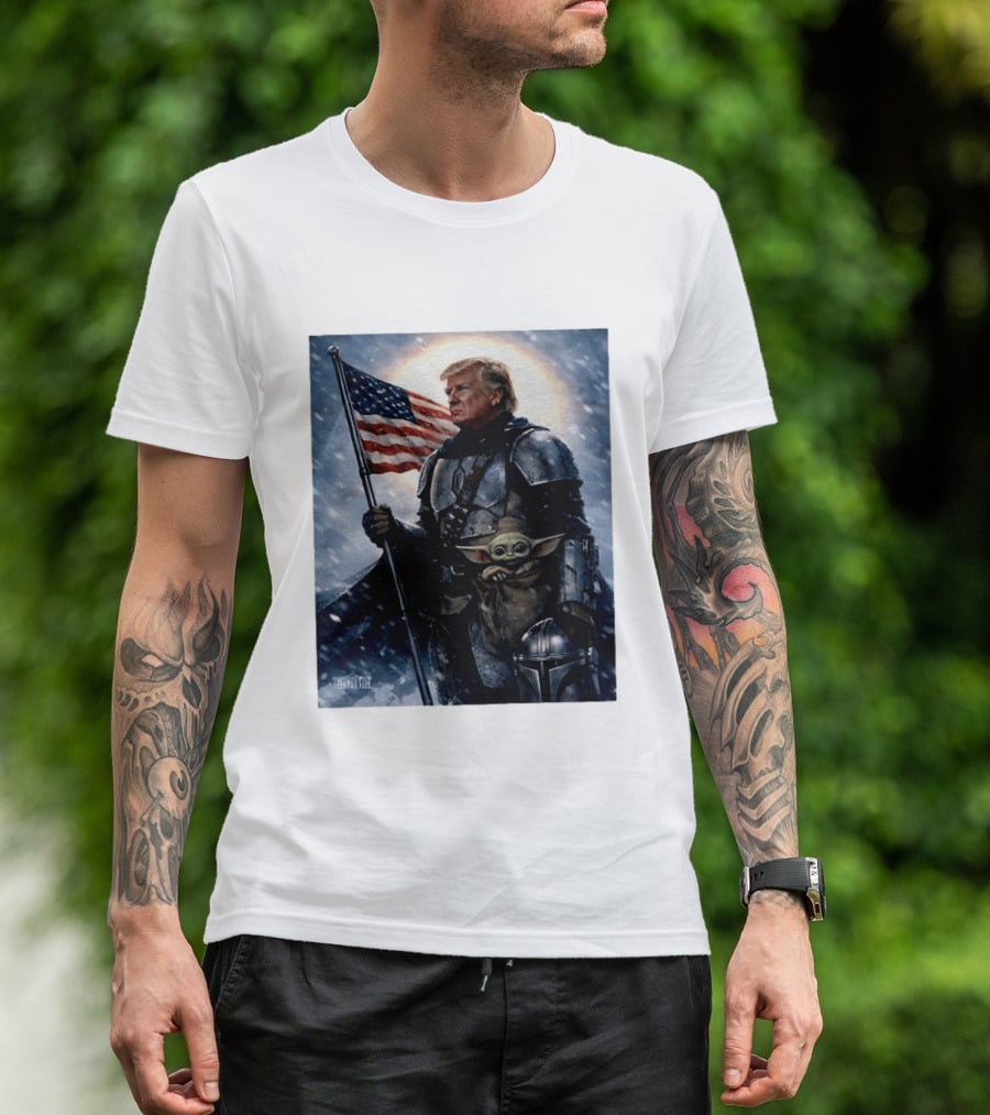 Donald Trump As The Mandalorian Holding American Flag With Grogu Star Wars T-Shirt