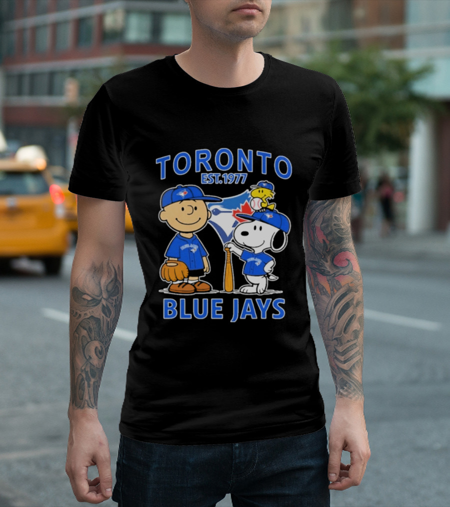Toronto Est 1977 Blue Jays Snoopy Charlie Brown Woodstock T-Shirt