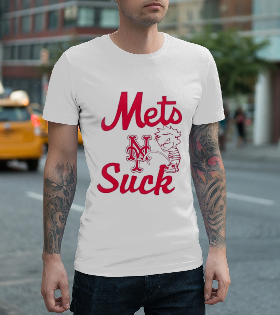 Mets Suck Peeing New York Baseball Fan Humor T-Shirt