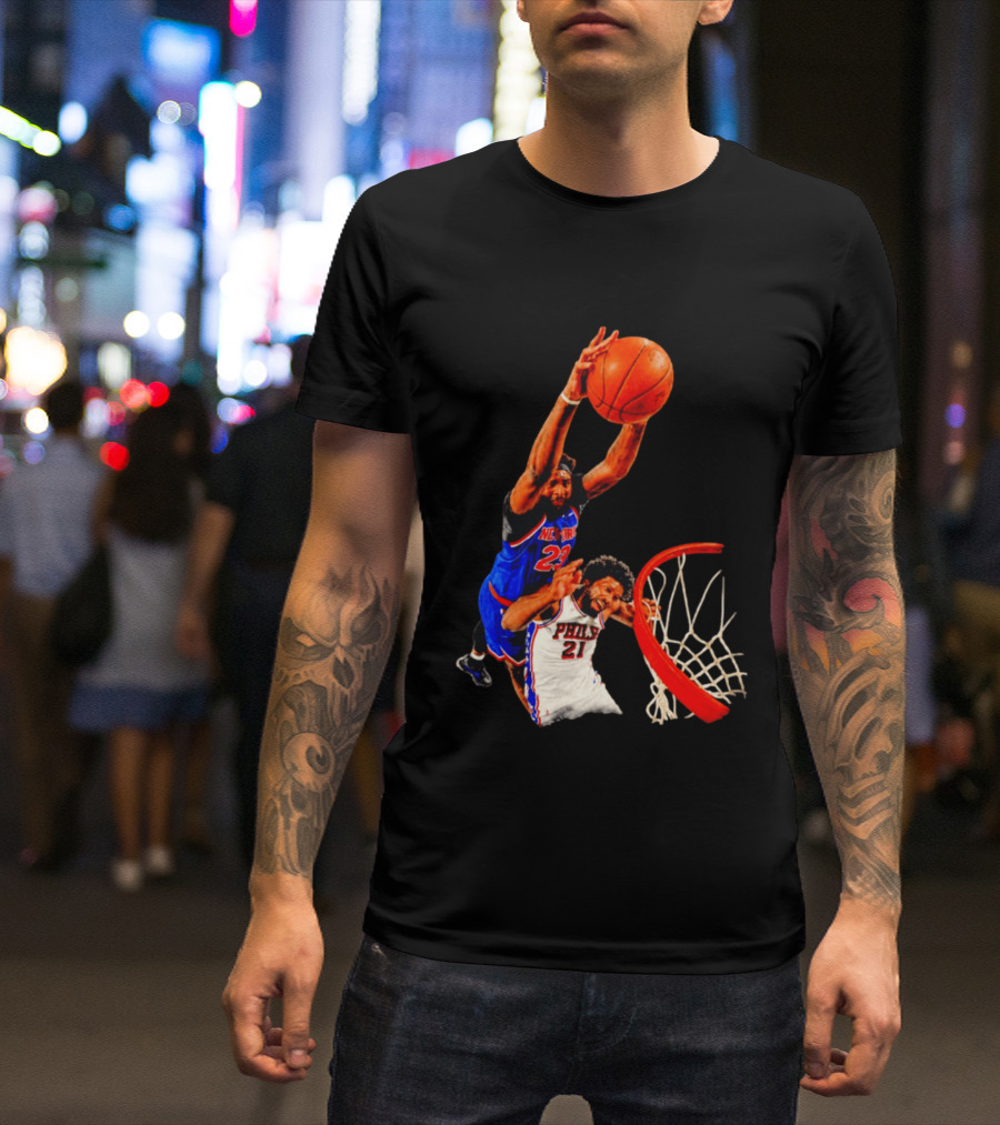 New York Knicks Mitchell Robinson Dunking On Philadelphia 2026 T-Shirt