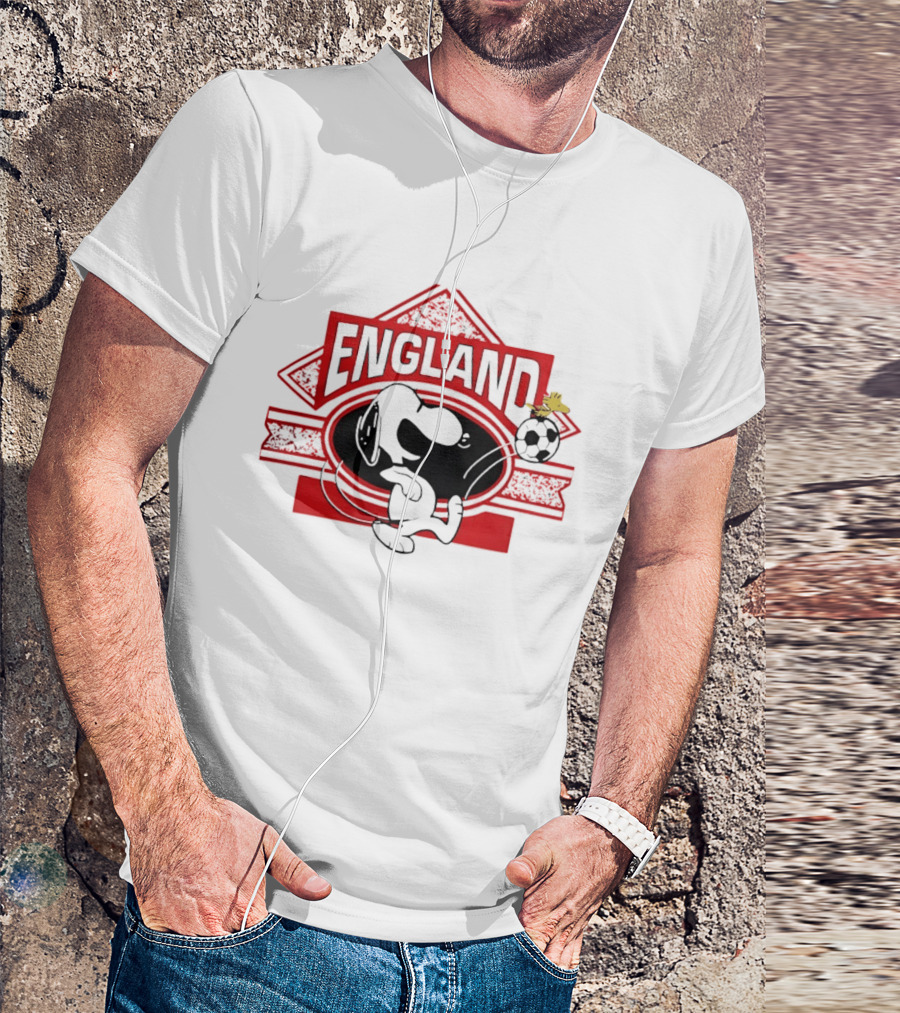 Snoopy Woodstock Peanuts England Soccer Football Collaboration T-Shirt