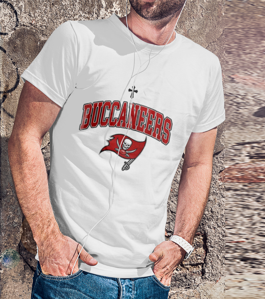Tampa Bay Buccaneers Jesus Cross Skull Flag Lifetime Member T-Shirt