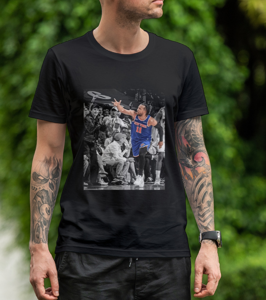 Jalen Brunson New York Knicks Basketball Player Number 11 Action In Game T-Shirt