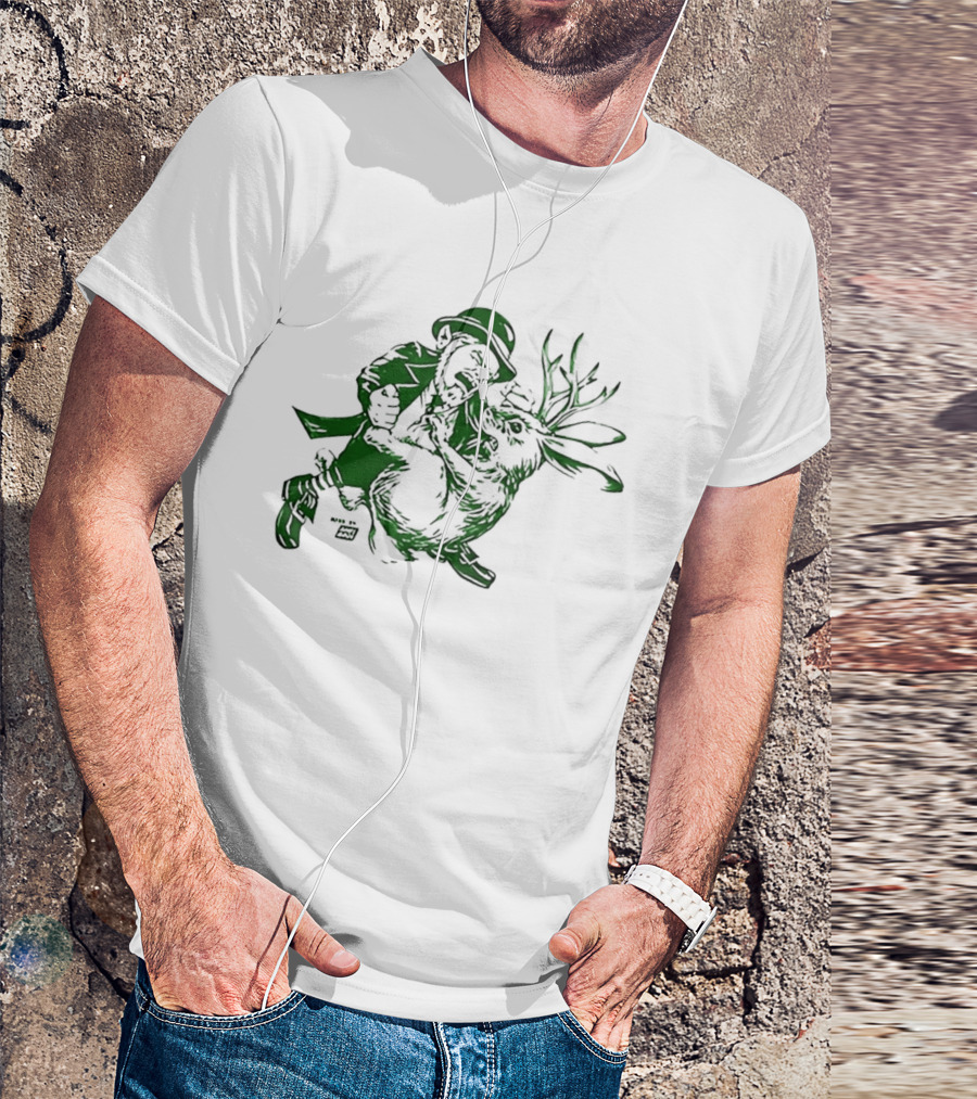 It's Always Sunny Charlie Kelly Leprechaun Versus Jackelope Iconic Character Battle T-Shirt