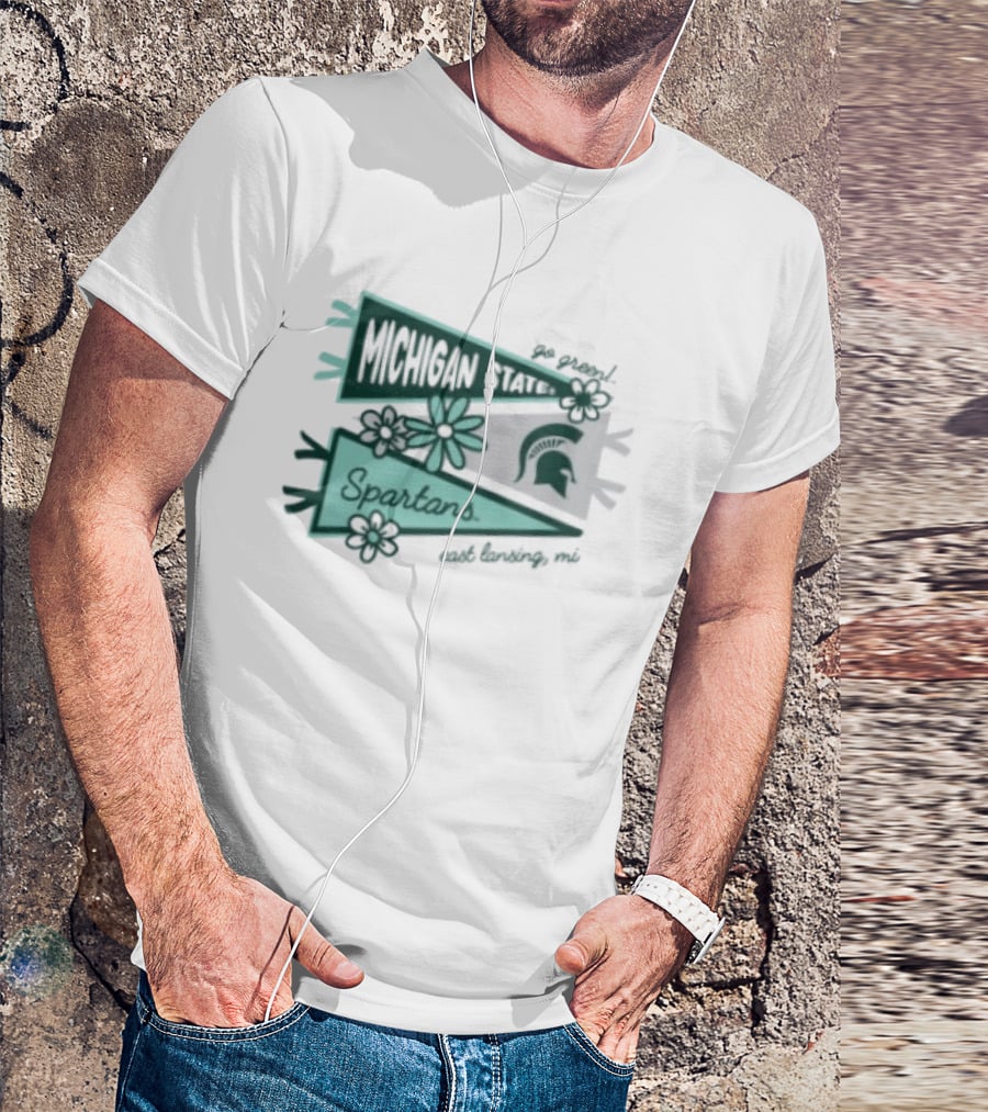 Michigan State Spartans Pennant East Lansing MI Flowers T-Shirt