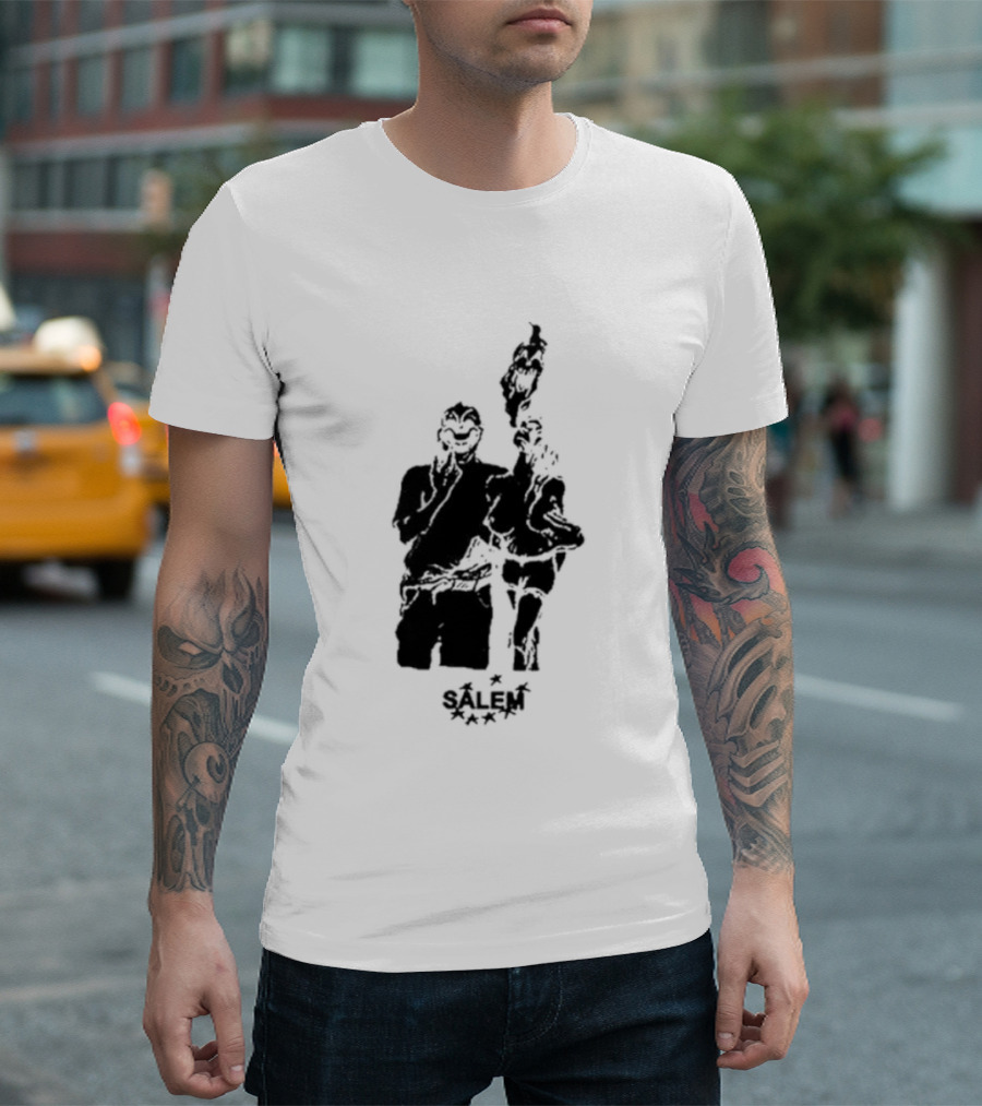 SALEM 2026 Witch Trials Halloween Festival Vintage Lantern T-Shirt